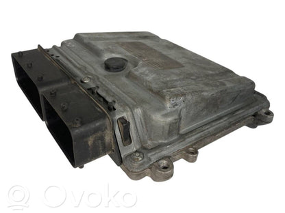 Dzinēja vadības bloks