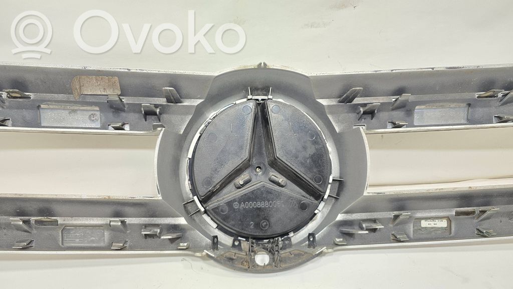 Augšējais režģis