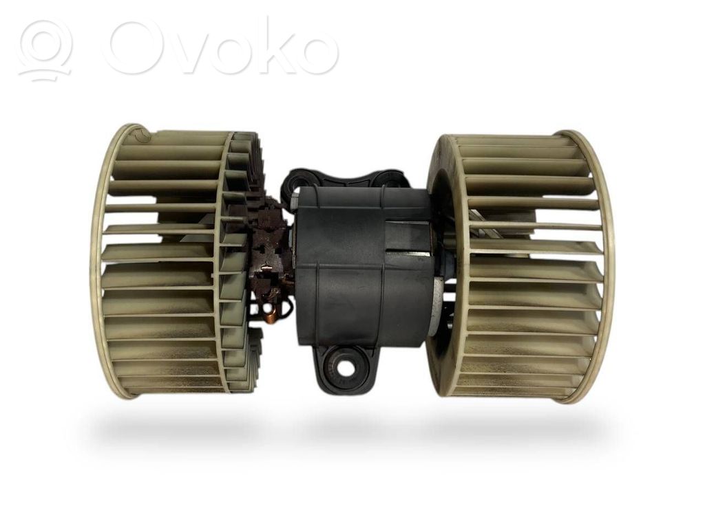 Mazā radiatora ventilators