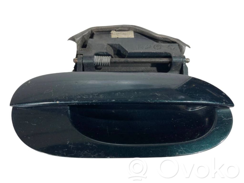 External opening handle