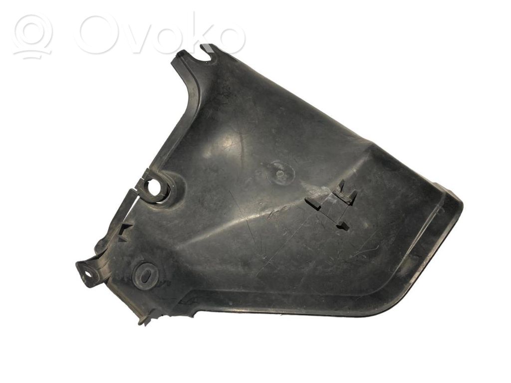 Cita veida dzinēja nodalījuma detaļa