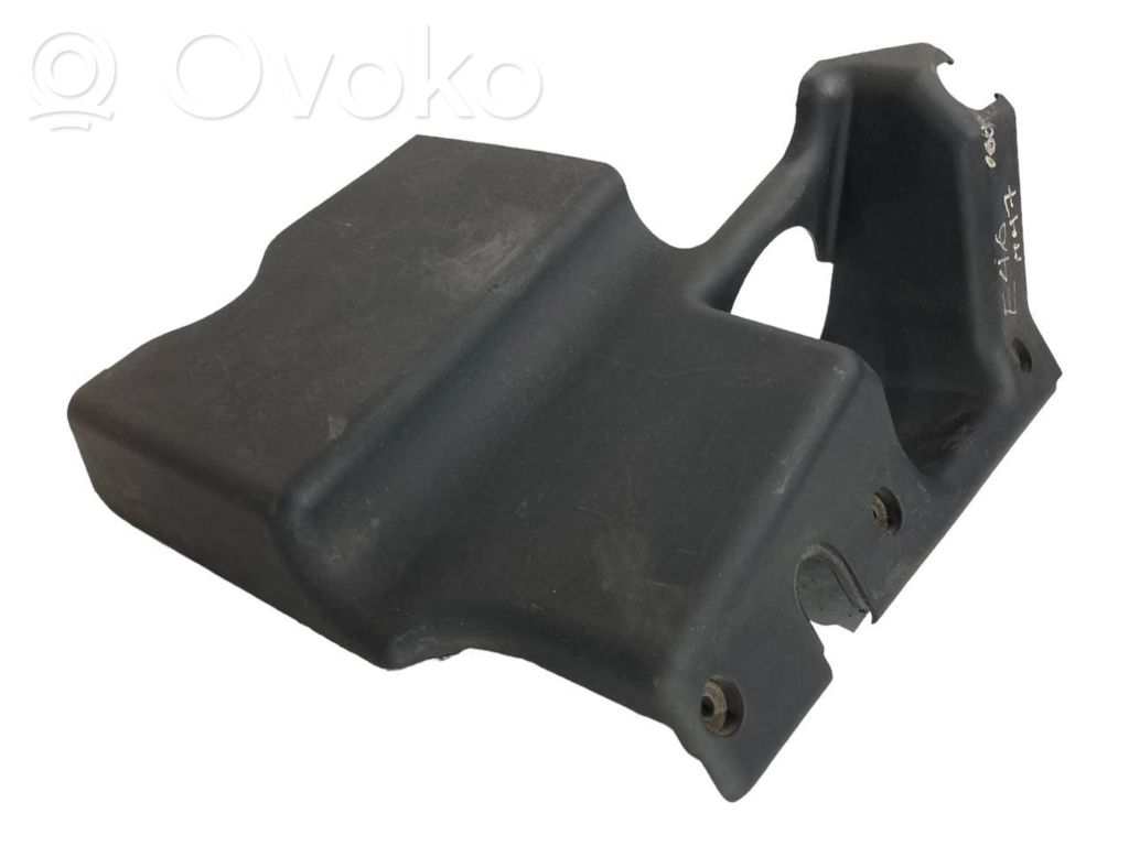 Cita veida dzinēja nodalījuma detaļa