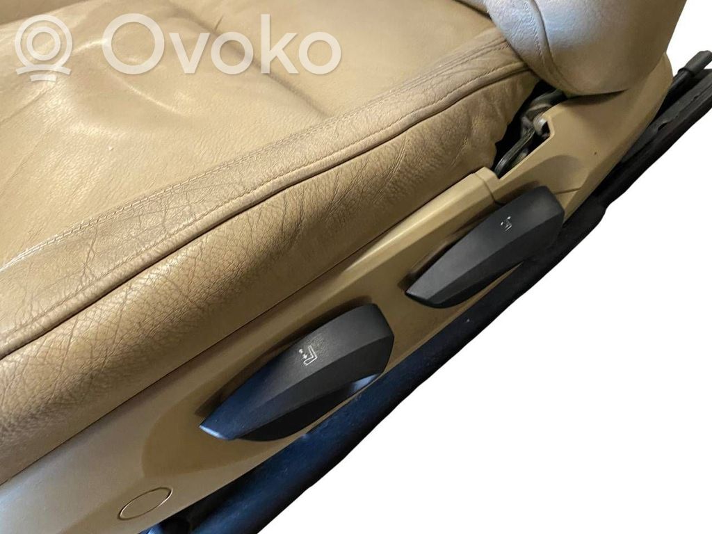 Salona daļu komplekts