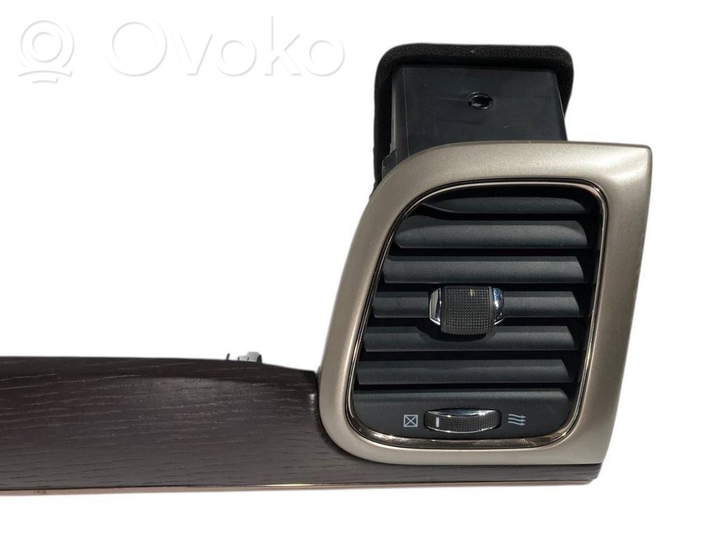 Salona dekoratīvās apdares komplekts