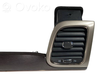 Salona dekoratīvās apdares komplekts