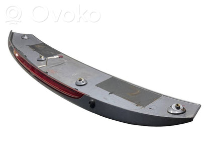 Spoilera aizmugurējais vāks