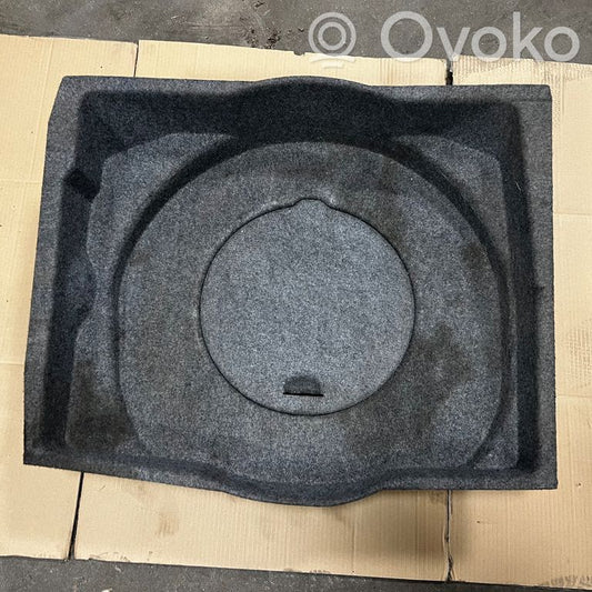 Отделка отсека запасного колеса