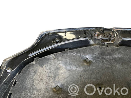 Dzinēja pārsegs (vāks)