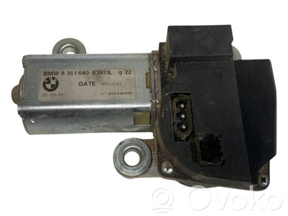 Aizmugurējā loga tīrītāja motoriņš