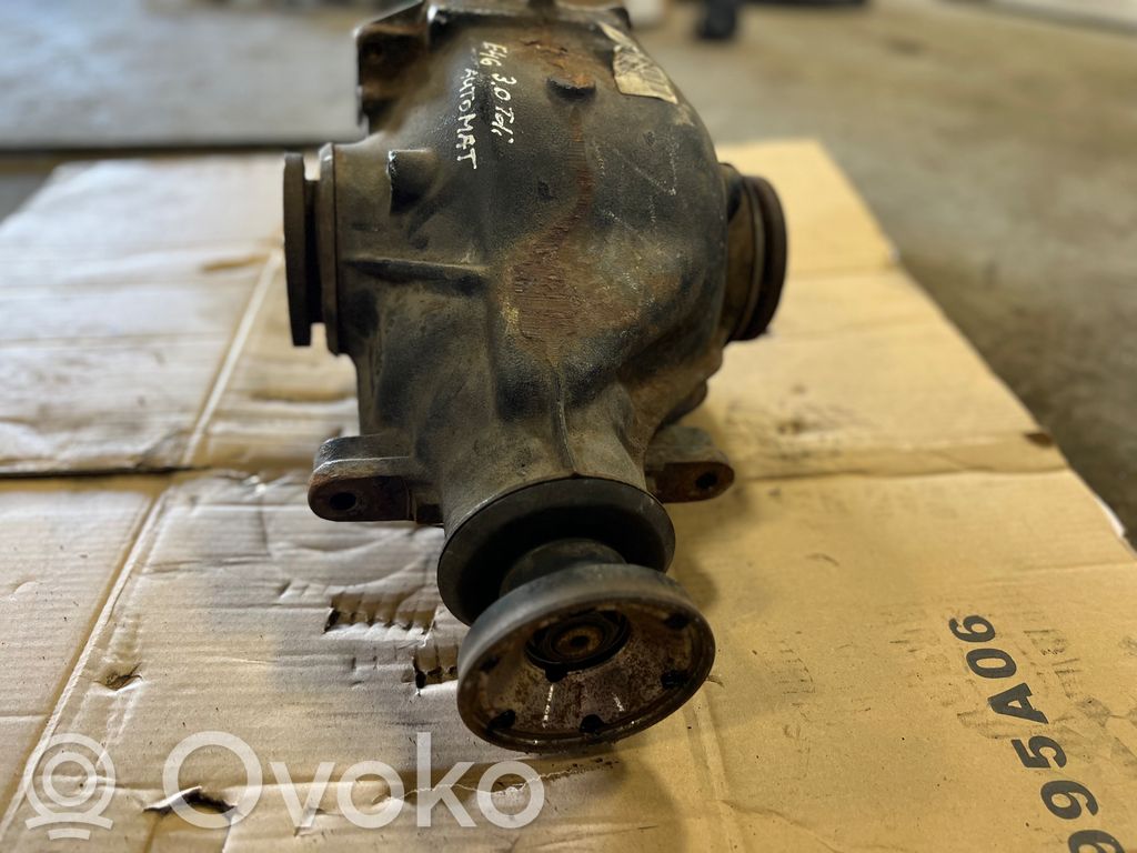 Aizmugurējais reduktors