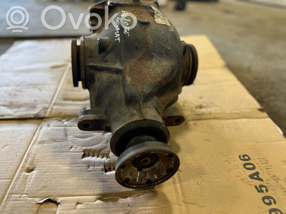 Aizmugurējais reduktors