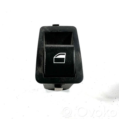 Elektrisko logu slēdzis