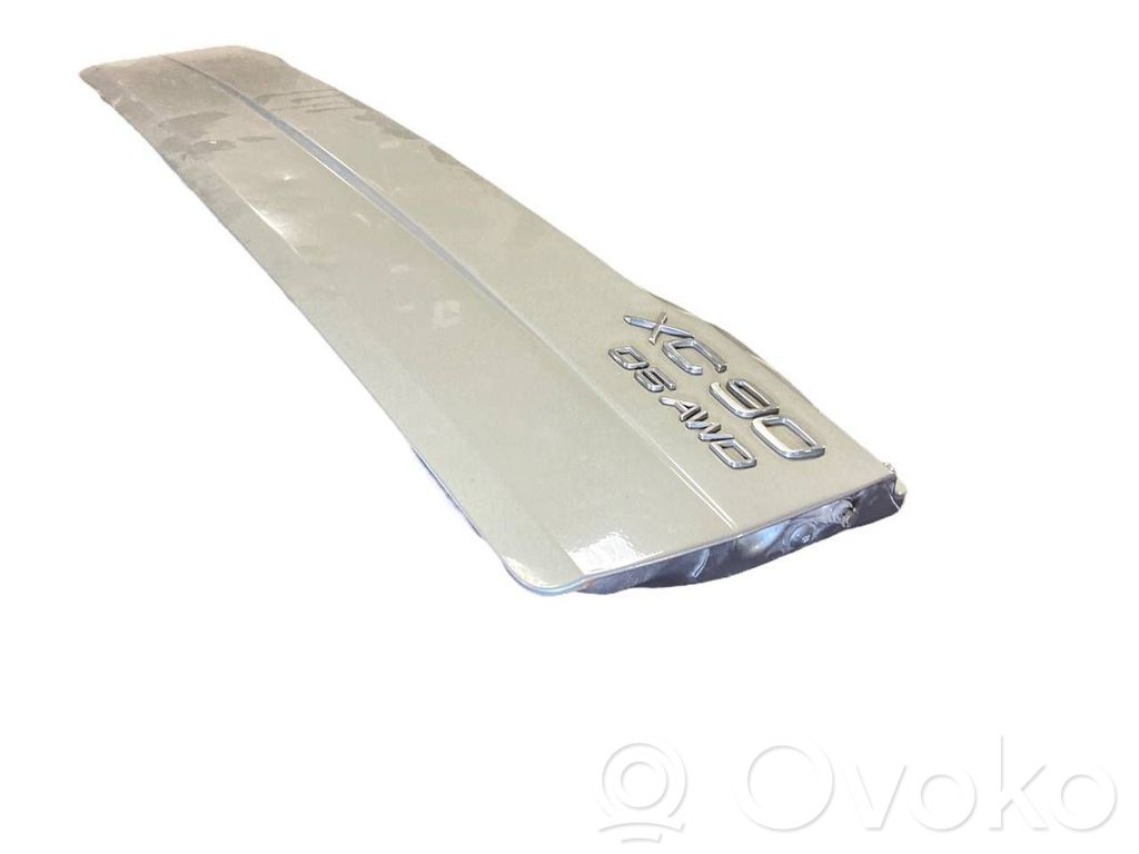 Aizmugurējais pārsegs (bagāžnieks)