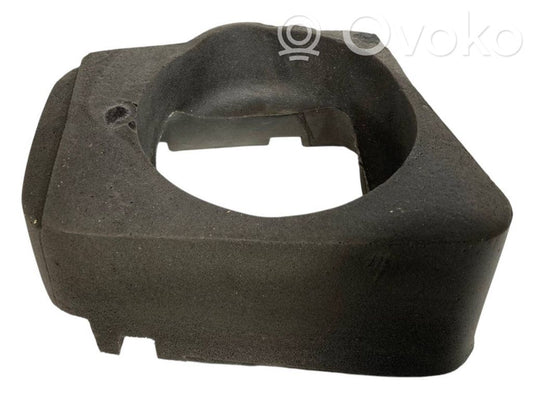 Ātrumu pārslēgšanas sviras dekoratīvā apdare (plastmasas)