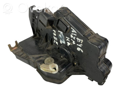 Aizmugurē slēdzene