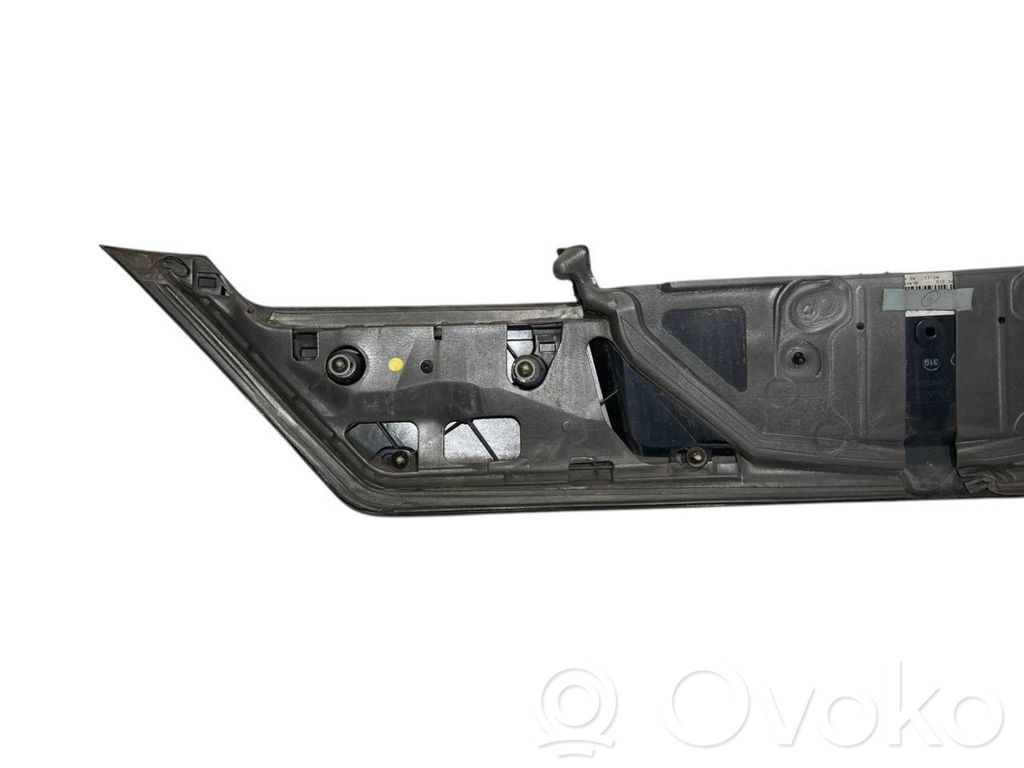 Bagāžnieka dekoratīvā apdare