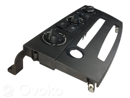 Air conditioning / climate control / interior heating control unit (in the passenger compartment)