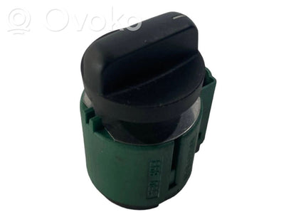 Headlight switch