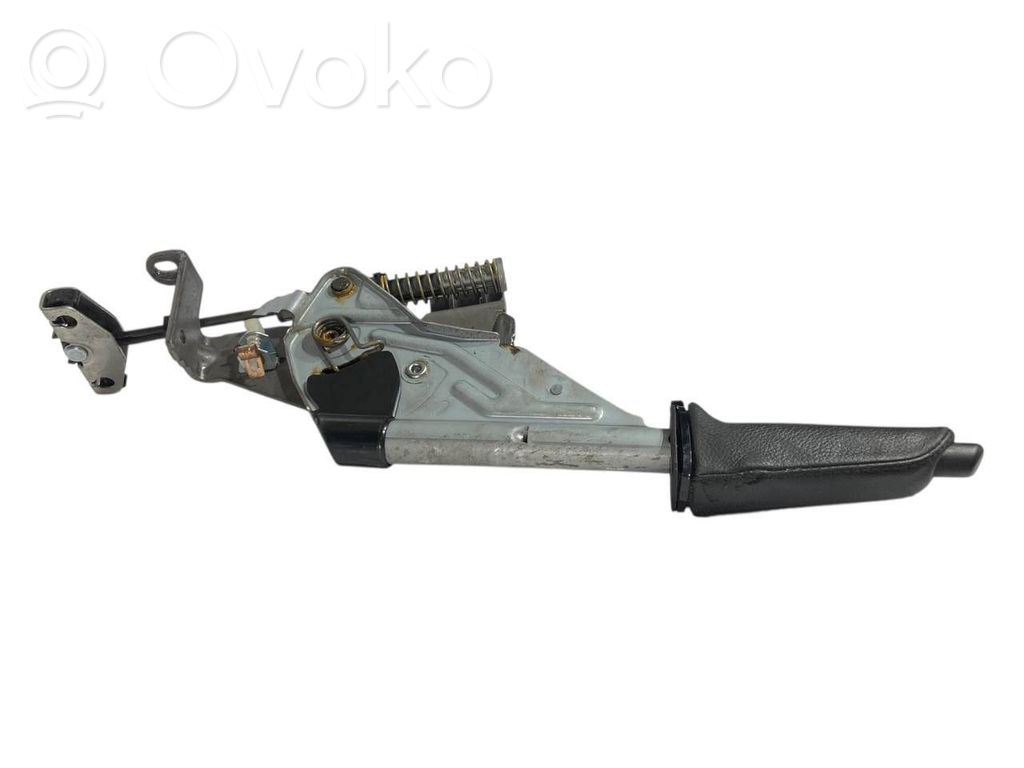 Rokas bremzes mehānisms (salonā)