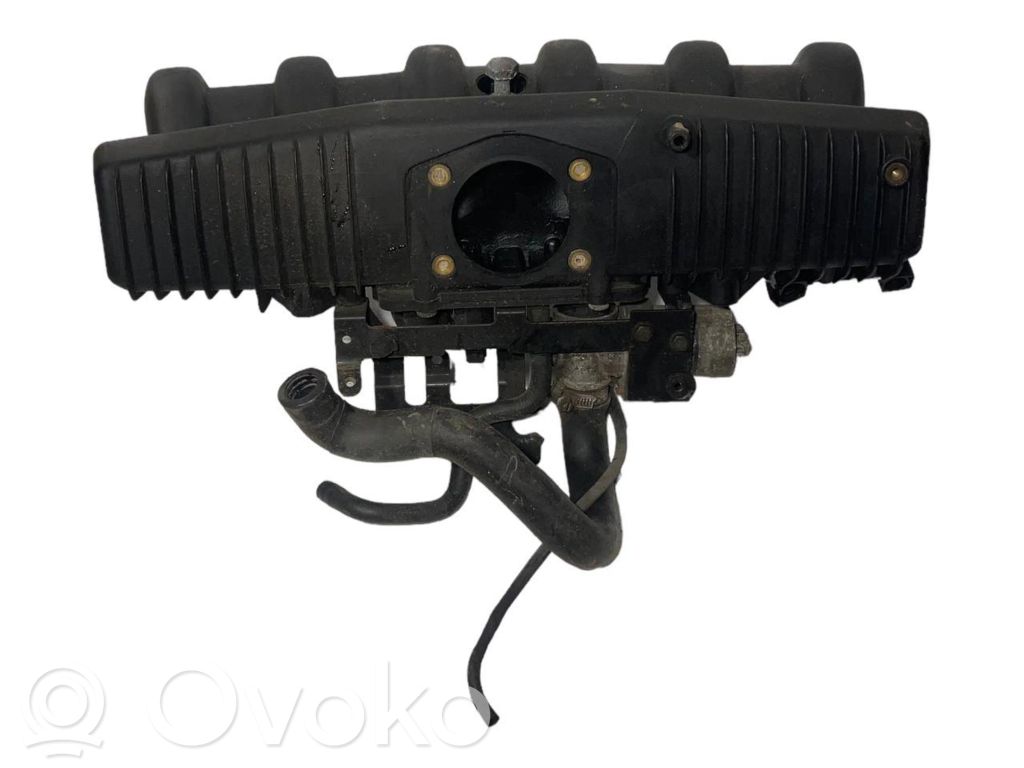 Впускной коллектор