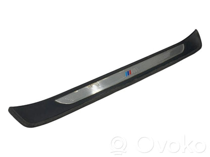 Front sill trim (inner)