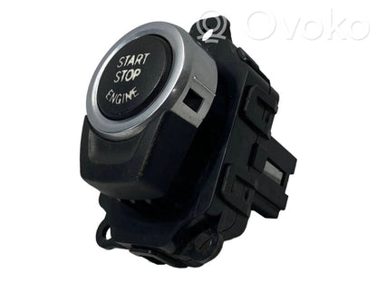 Automašīnas aizdedzes un startera slēdzis