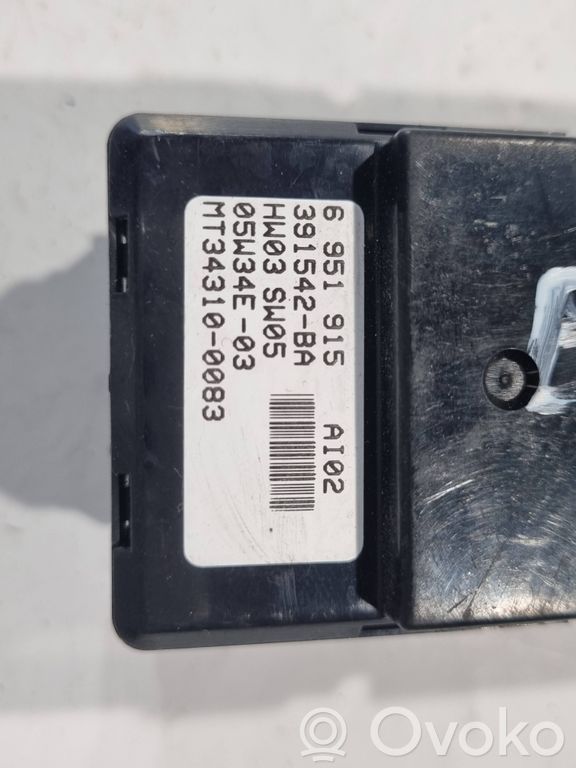 Window lift control switch(es)