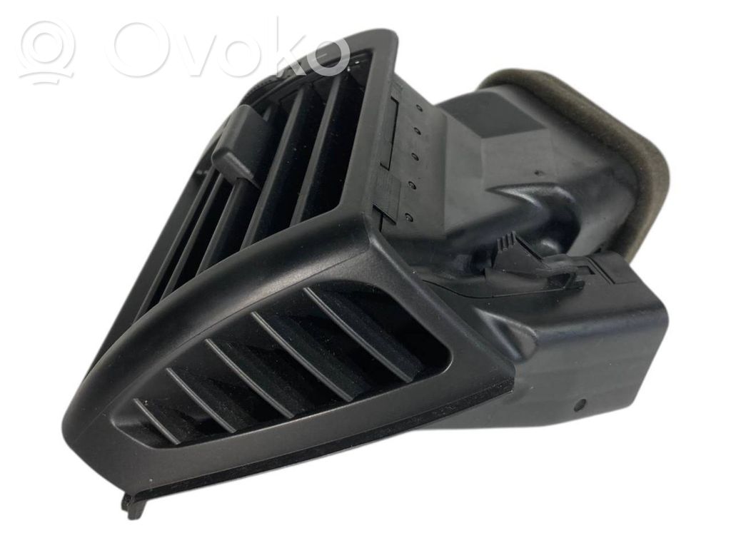 Side air grille