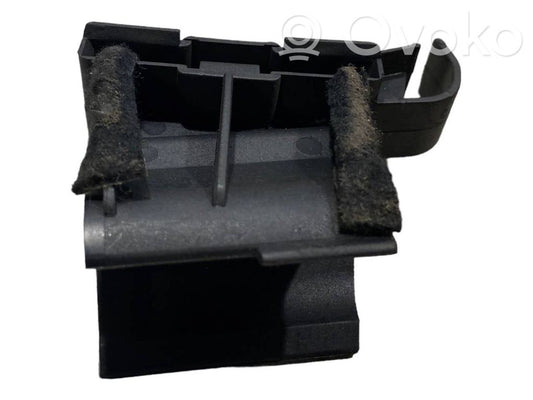 Cita veida salona detaļa