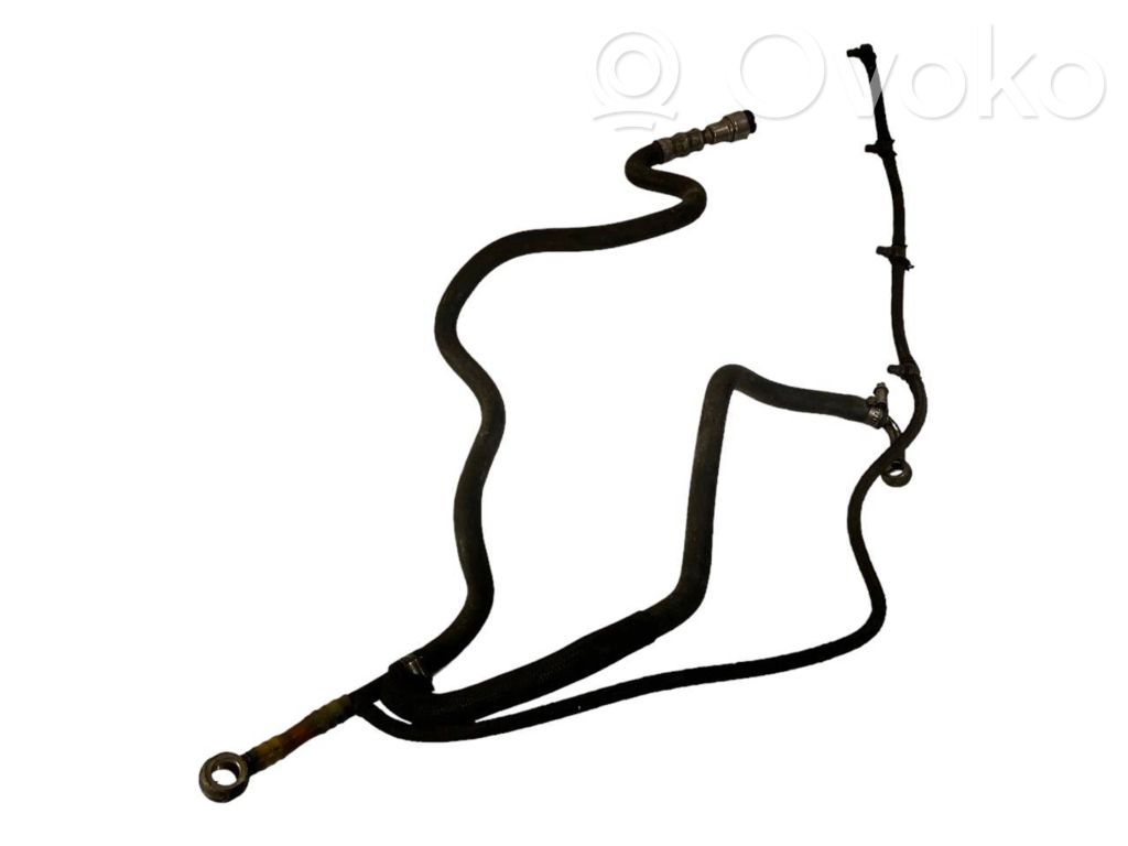 Degvielas caurulīte (-es)