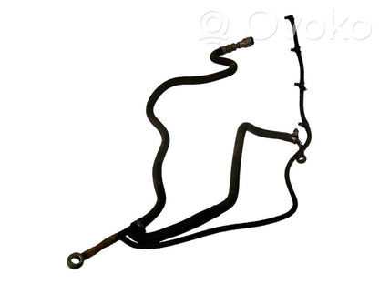 Degvielas caurulīte (-es)