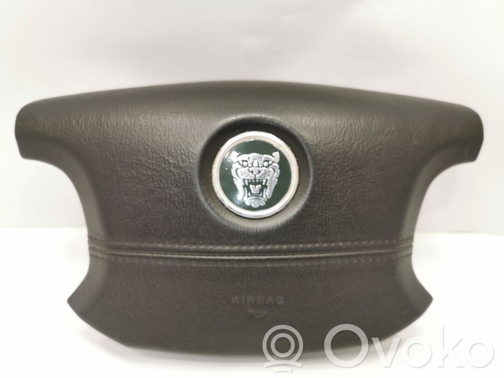 Stūres drošības spilvens