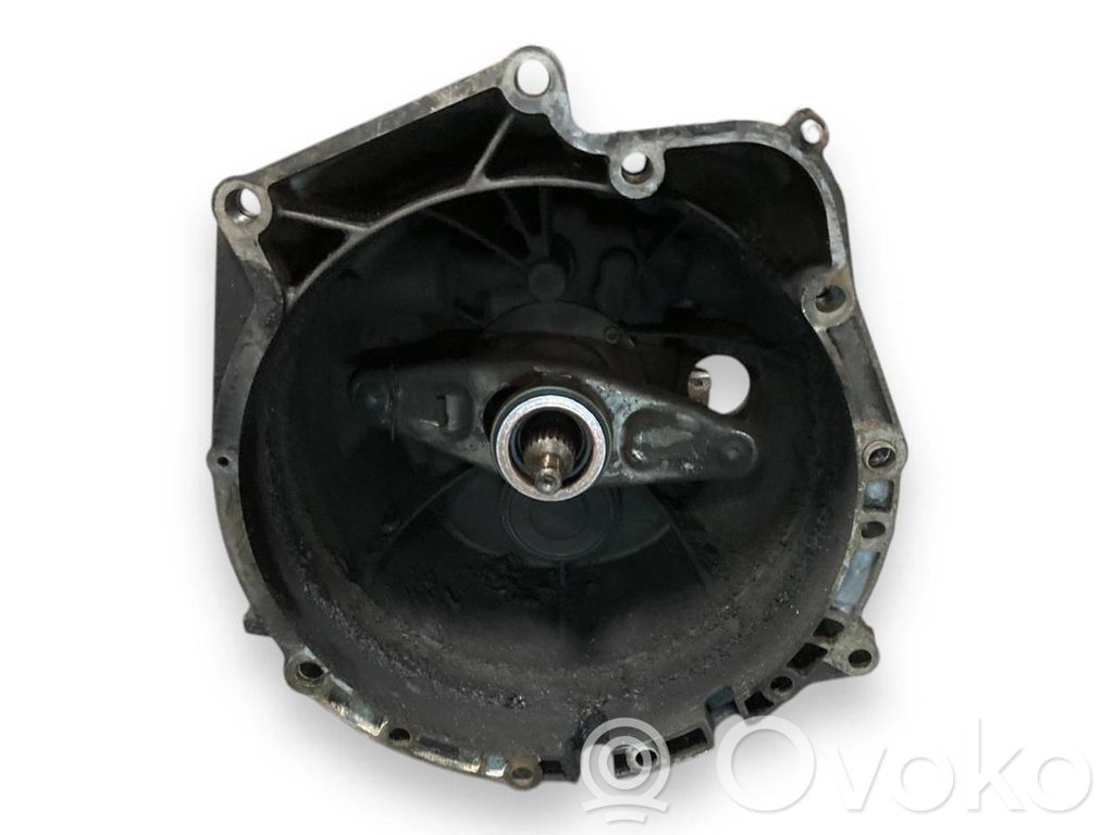 Mehāniska 6 ātrumu pārnesumkārba