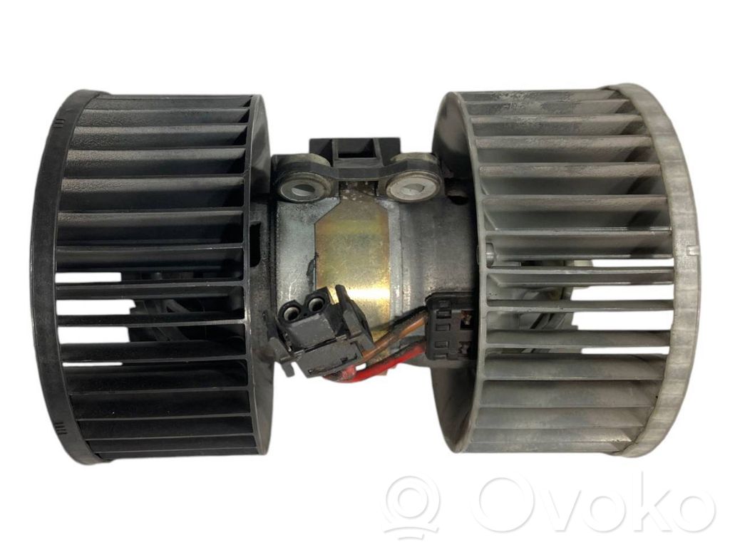 Mazā radiatora ventilators