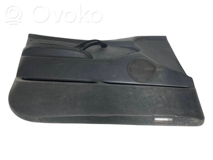 Priekšējo durvju apdare