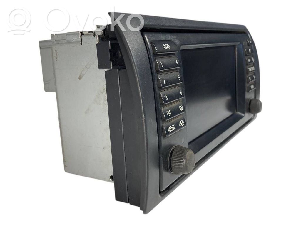 Radio / CD/DVD atskaņotājs / navigācija