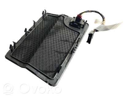 Centrālā skaļruņa dekoratīvā apdare