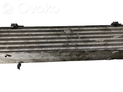 Starpdzesētāja radiators