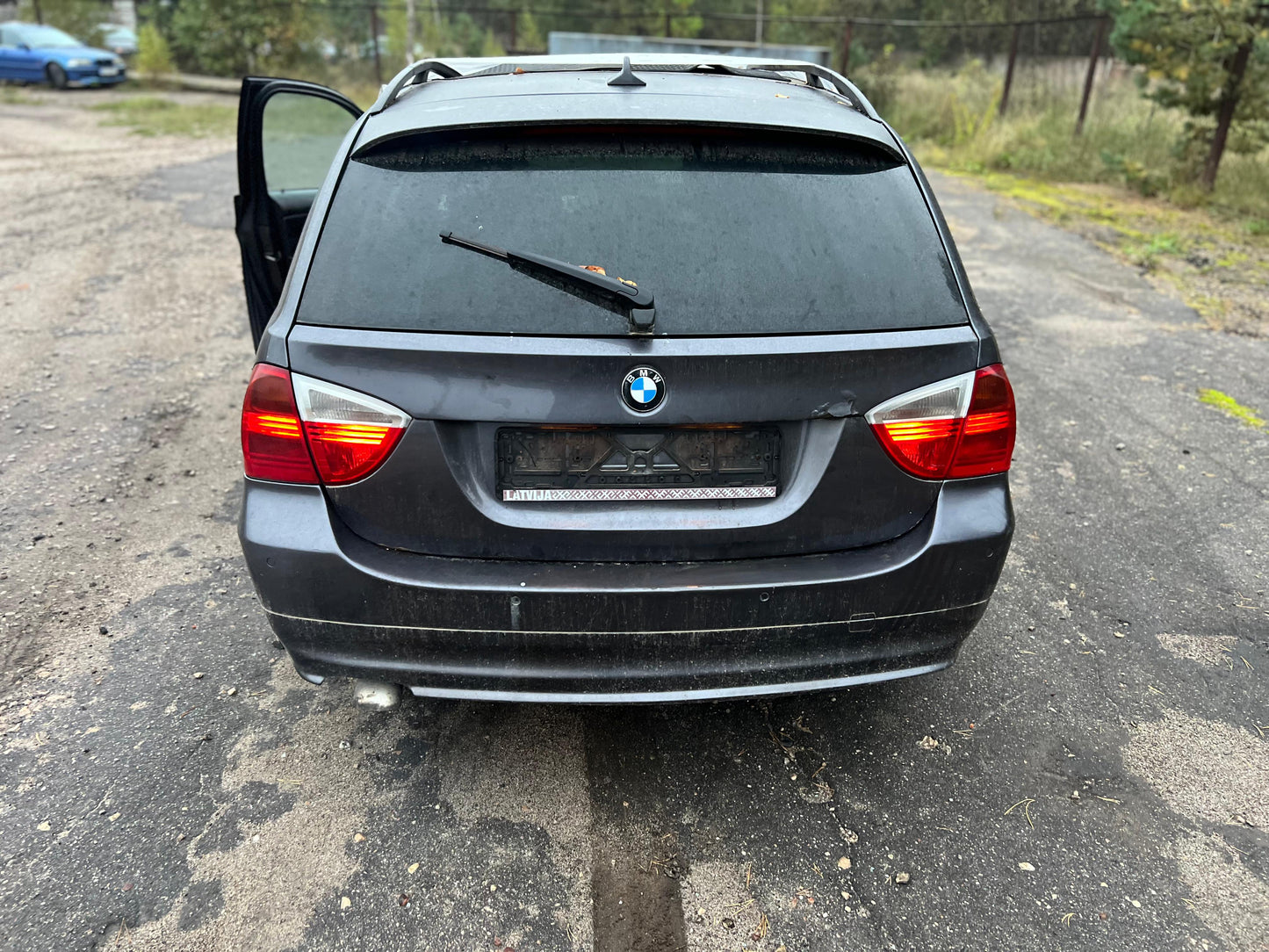 BMW 320d 2006.g.