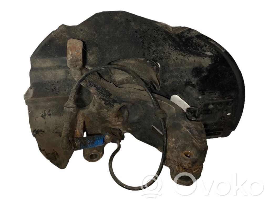 Priekšējā riteņa rumbas vārpstas šarnīrs (stupica, capfa)