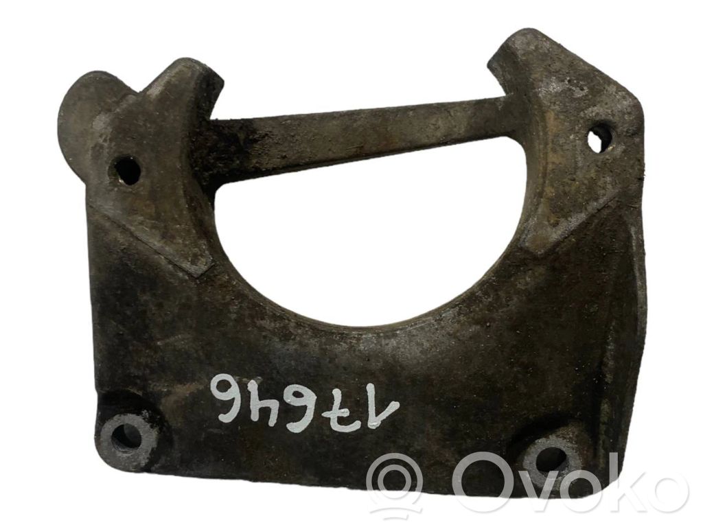 Dzinēja nostiprināšanas stiprinājums-kronšteins