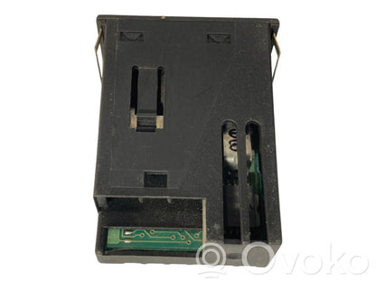 Sēdekļu apsildes slēdzis