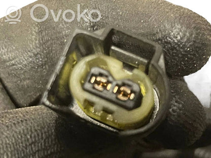 Dzinēja vadu instalācija