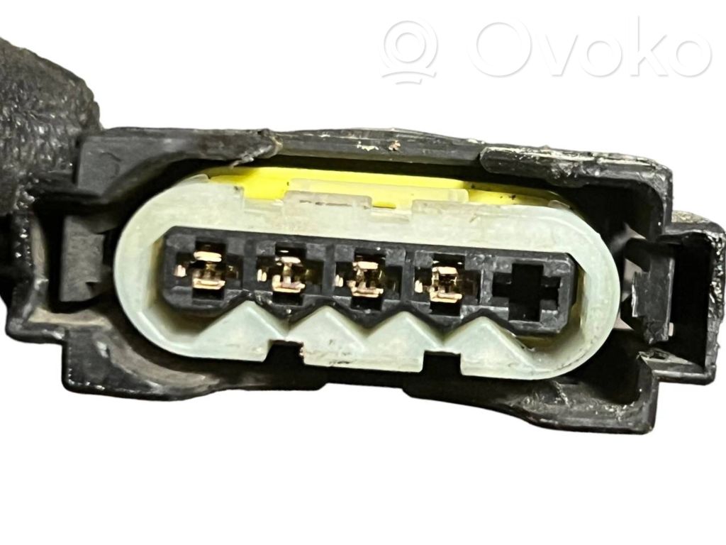 Dzinēja vadu instalācija