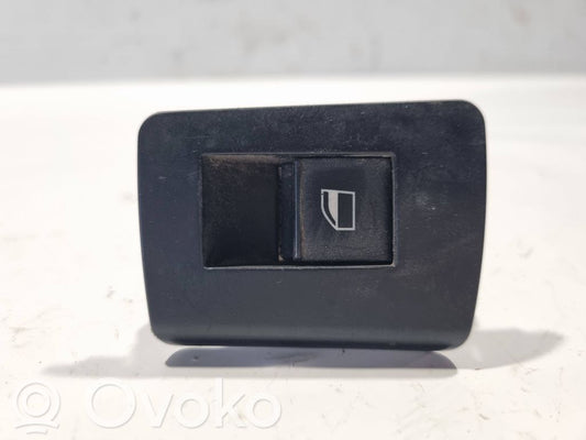 Elektrisko logu slēdzis