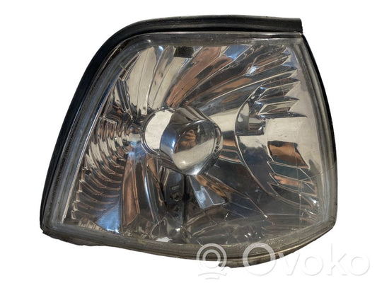 Priekšējais pagrieziena lukturis