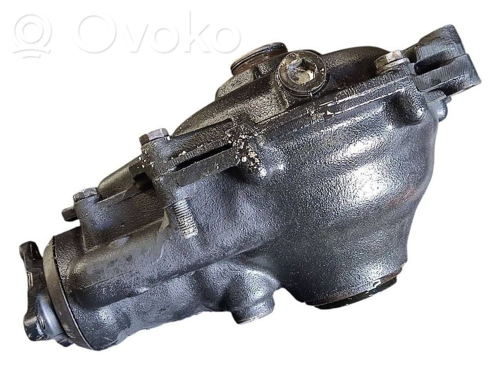 Priekšējais reduktors