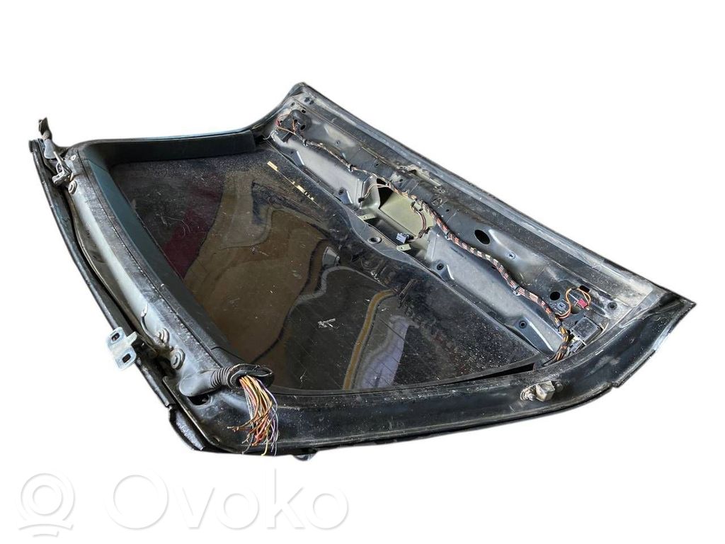 Aizmugurējais pārsegs (bagāžnieks)