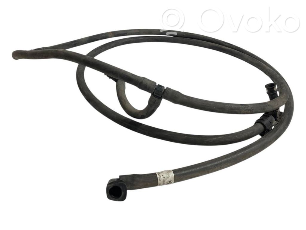 Lukturu mazgāšanas šķidruma trubiņa (-as)