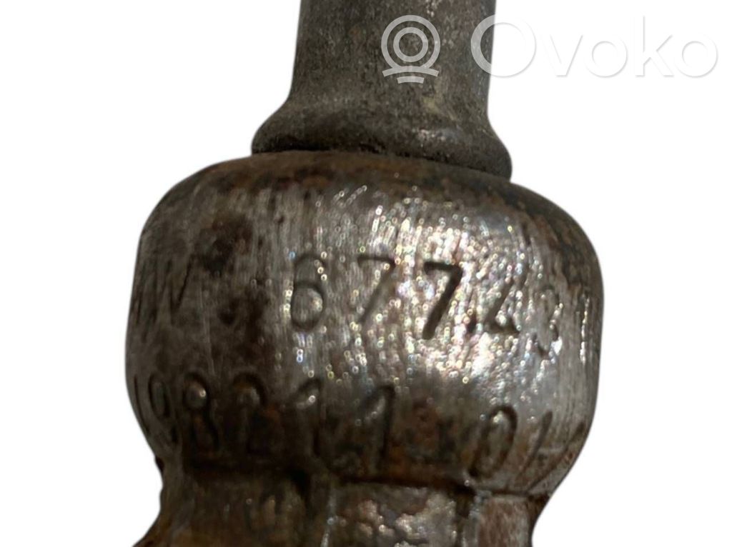 Stūres pastiprinātāja šļūtene (-es) / caurulīte (-es)